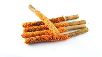 Ham Stake Gryzaki leszczynowe z marchewką 50g Karma uzupełniająca dla gryzoni - 2